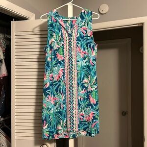 Lilly Pulitzer dress size 6. Gently worn and washed. Like new